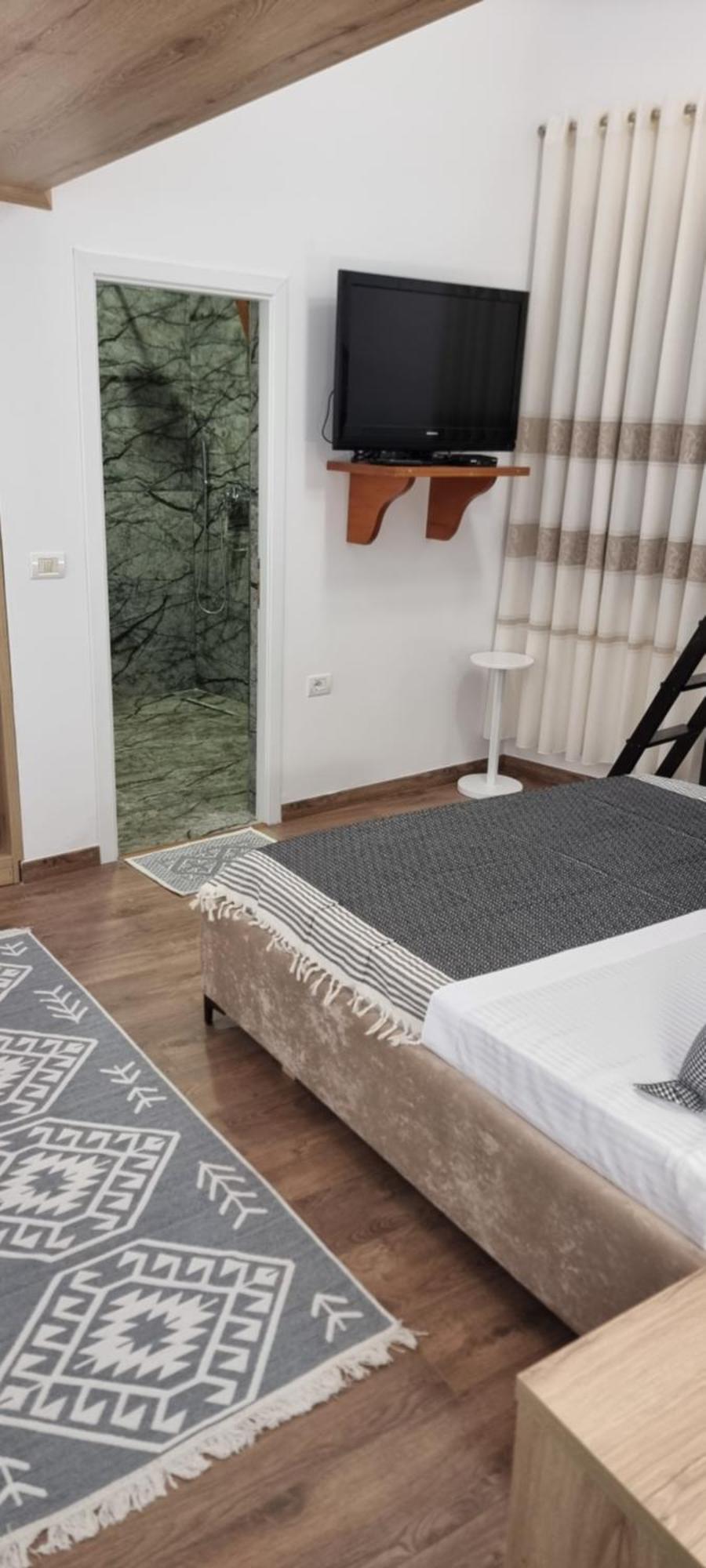 Salillari Guest House Μπεράτ Εξωτερικό φωτογραφία