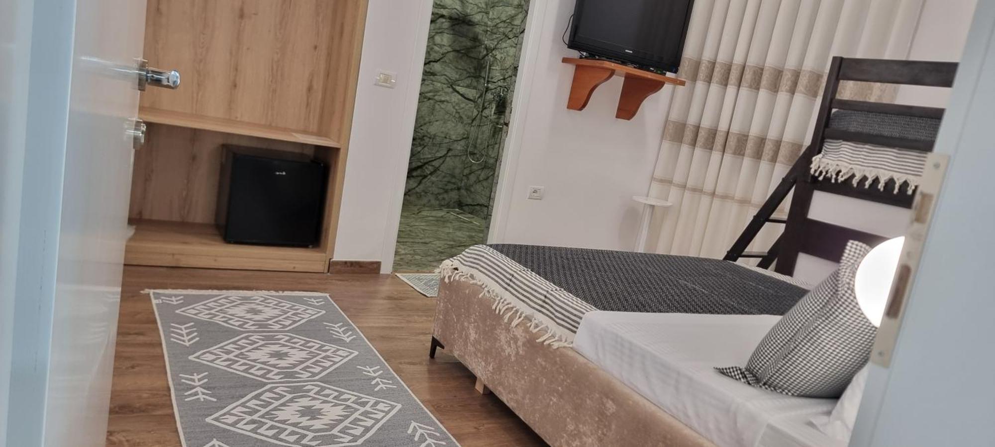 Salillari Guest House Μπεράτ Εξωτερικό φωτογραφία