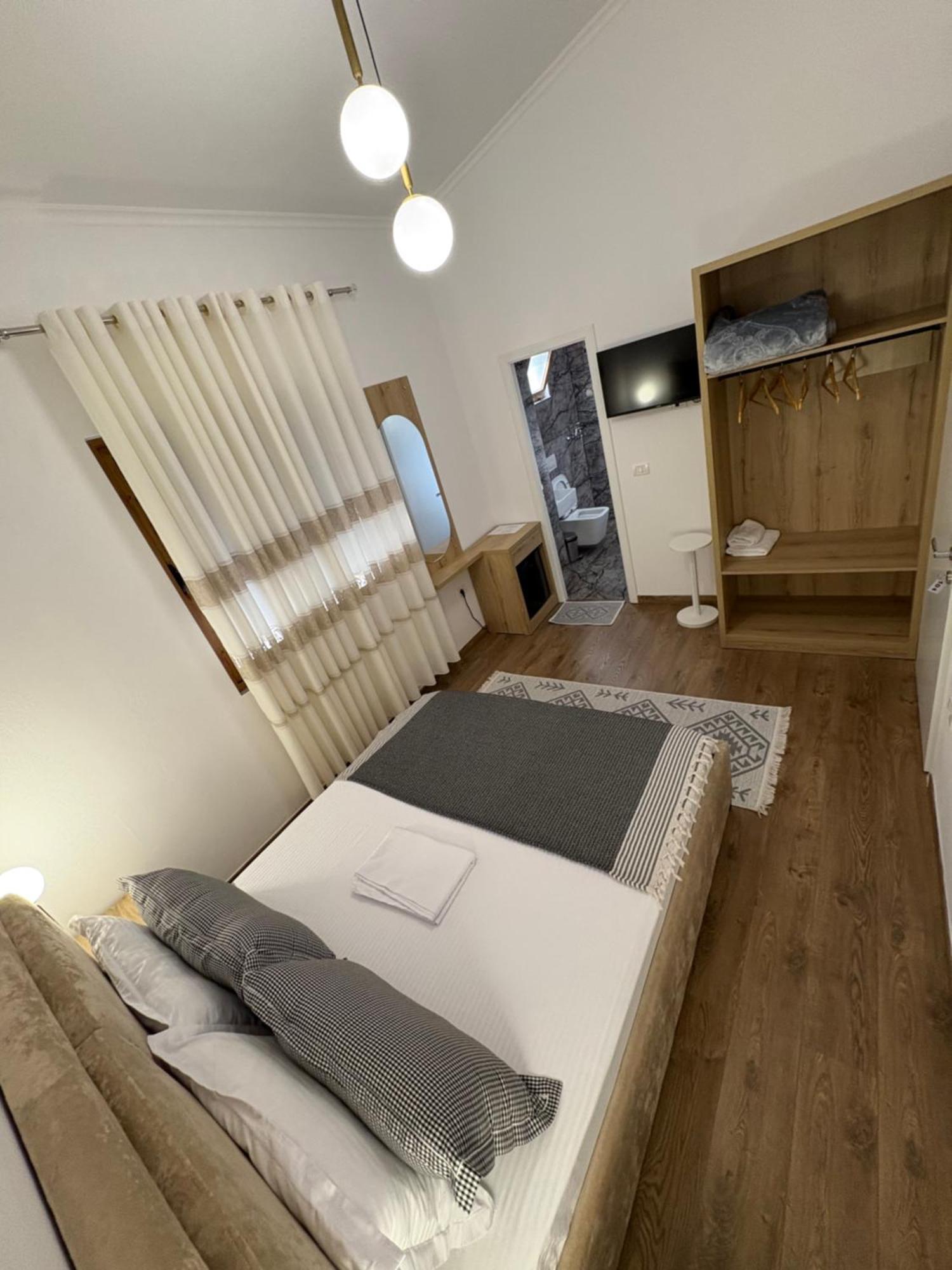 Salillari Guest House Μπεράτ Εξωτερικό φωτογραφία