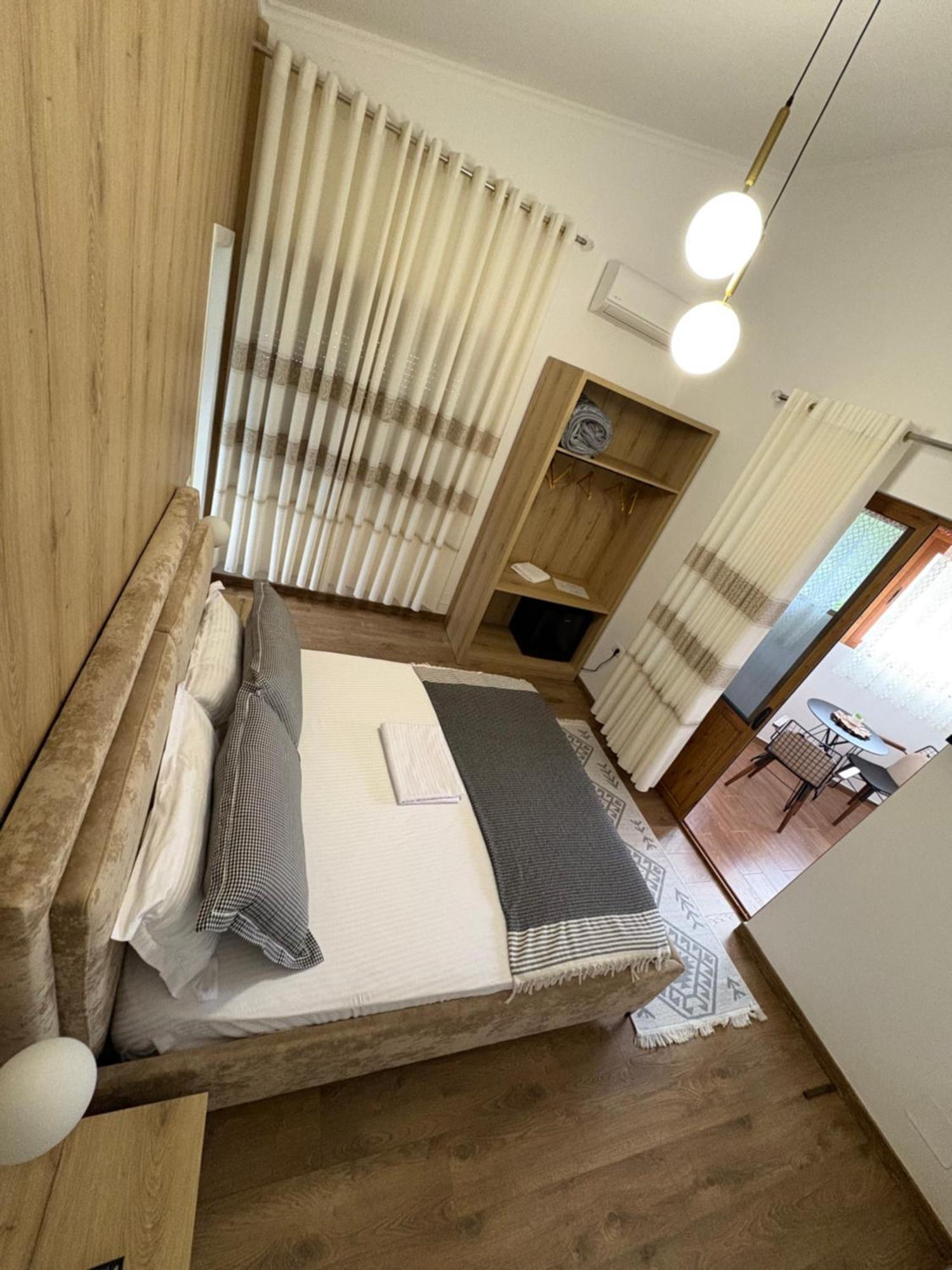 Salillari Guest House Μπεράτ Εξωτερικό φωτογραφία