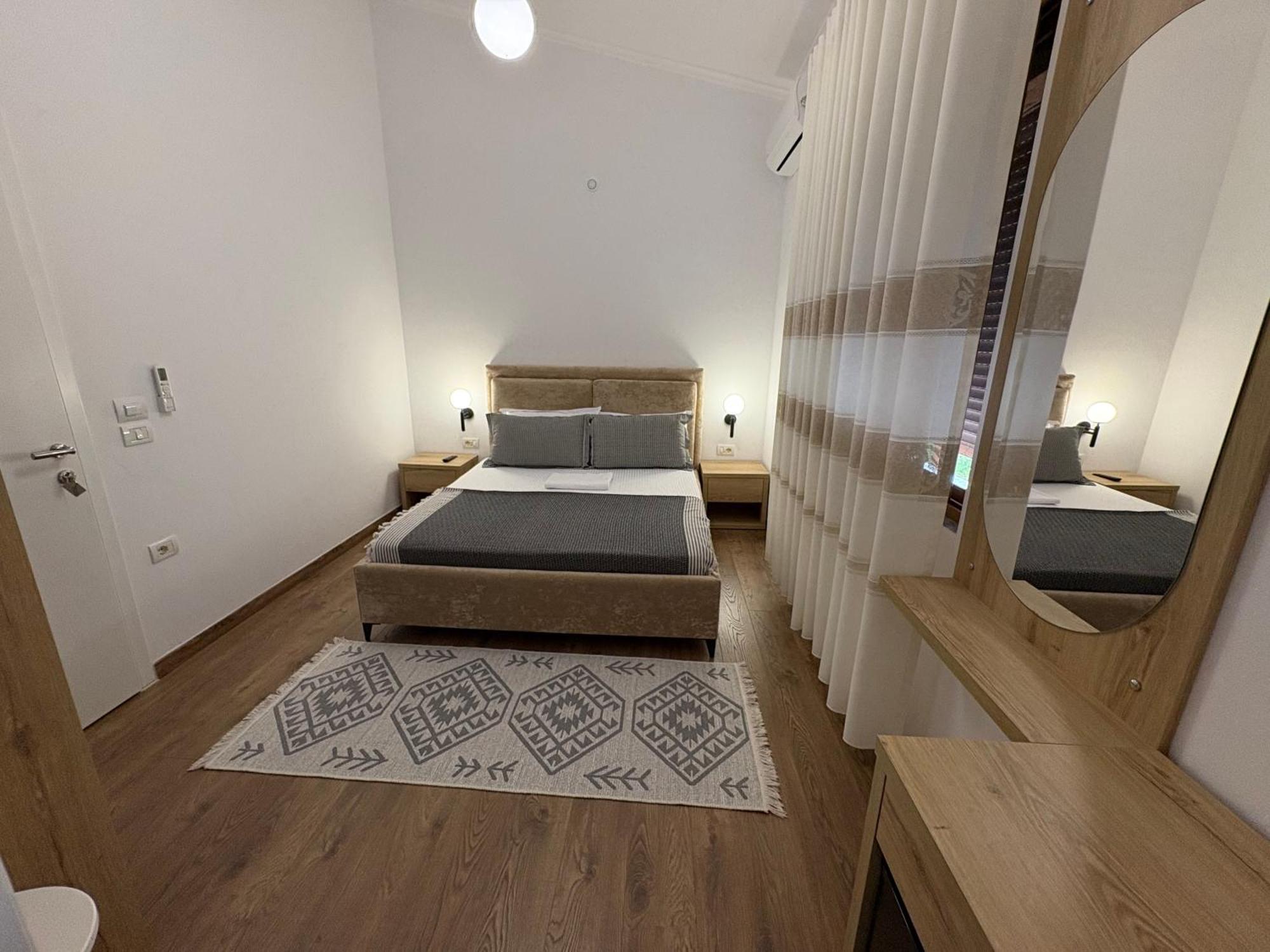 Salillari Guest House Μπεράτ Εξωτερικό φωτογραφία