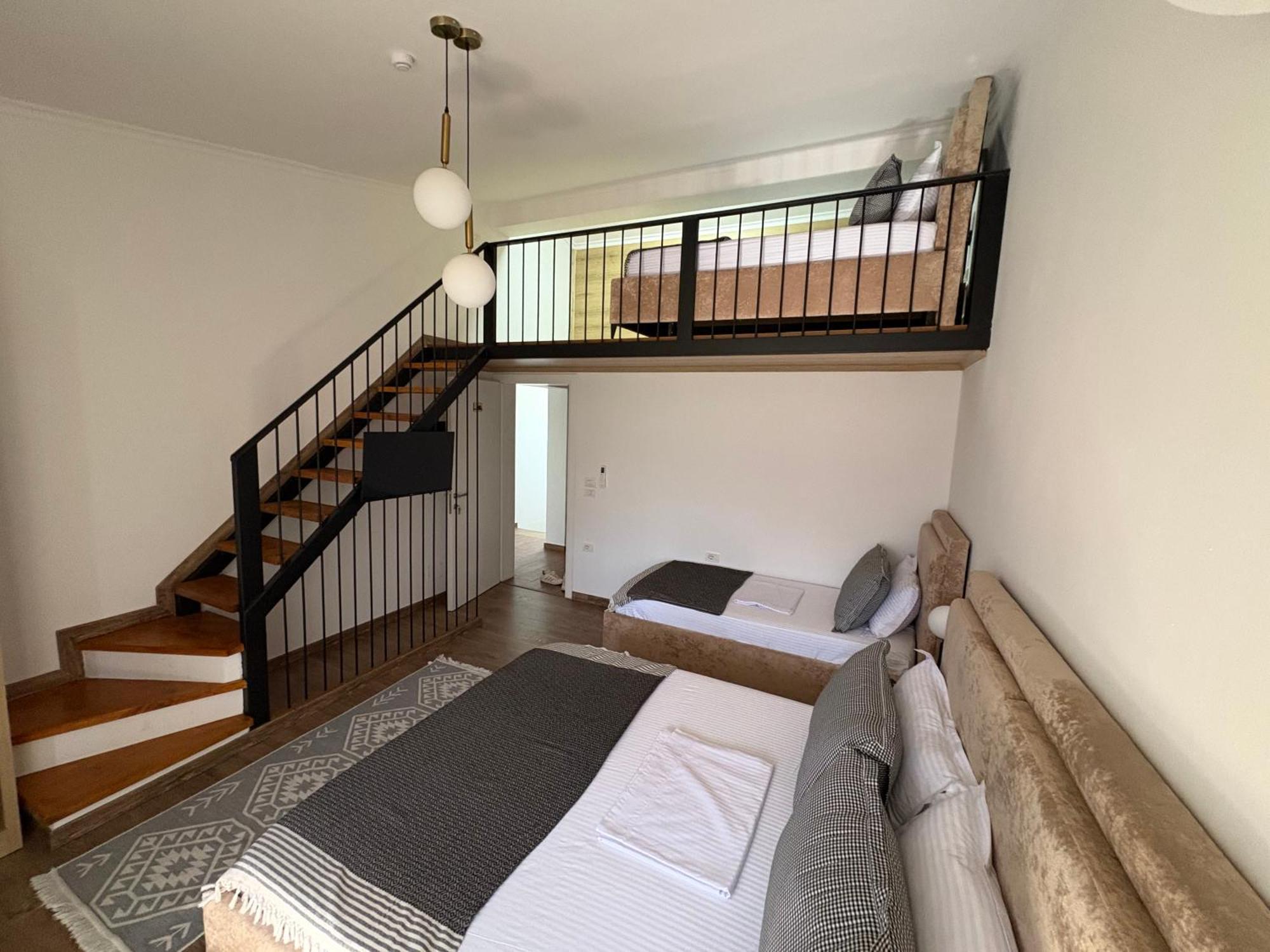 Salillari Guest House Μπεράτ Εξωτερικό φωτογραφία