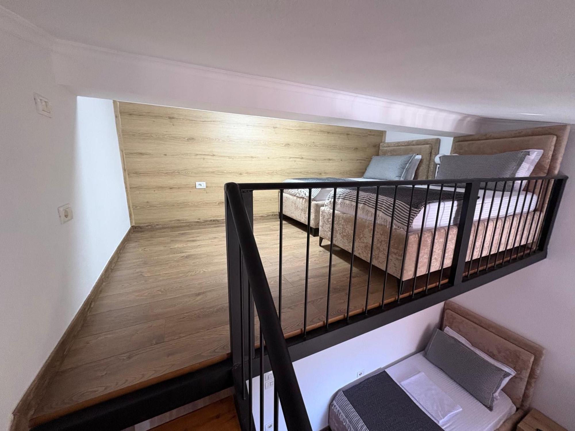 Salillari Guest House Μπεράτ Εξωτερικό φωτογραφία